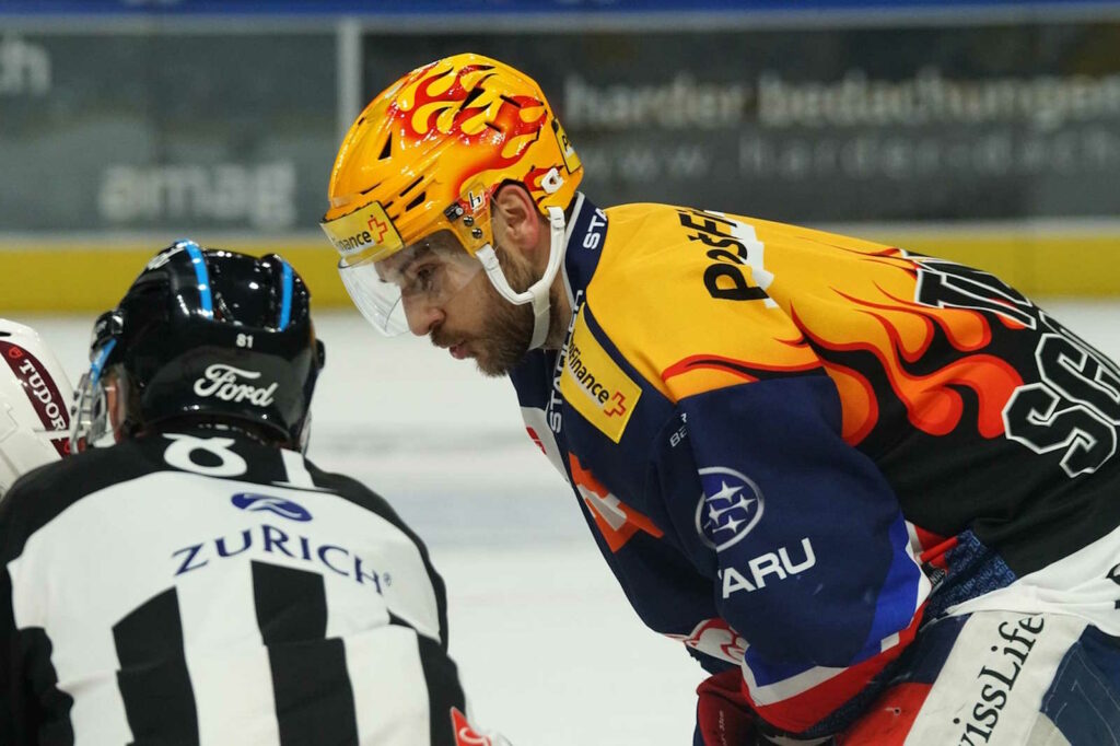 eishockey schiedsrichter